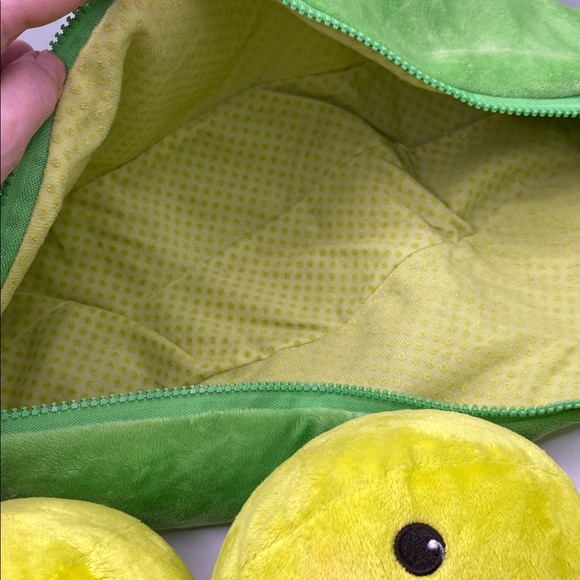 18" DISNEY STORE TOY STORY 3 GREEN PEAS IN A POD STUFFED ANIMAL PLUSH PIXAR TOY - Picture 9 of 10